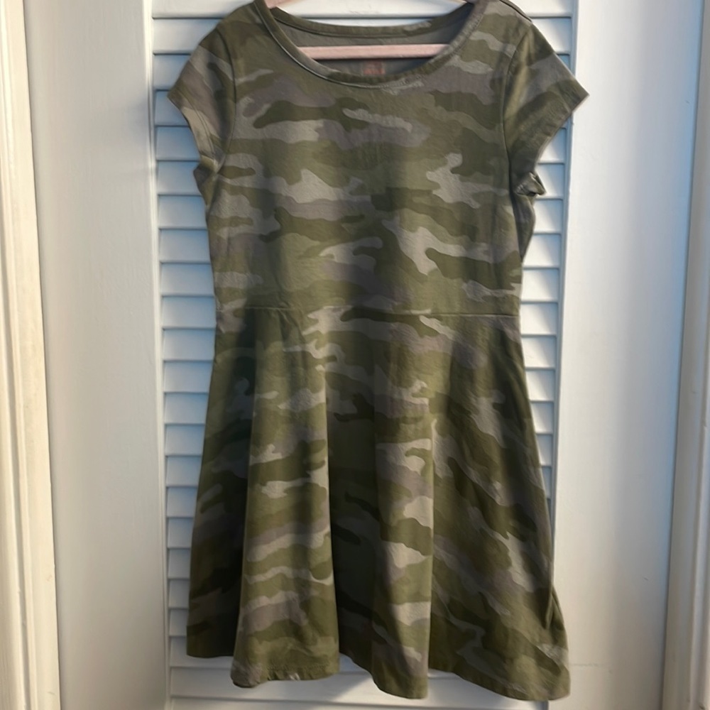 Cat & Jack Pullover Camouflage ALine Dress Short Sleeve Scope Neck Like New 6/6X
